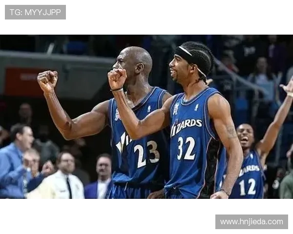 汉密尔顿相隔27站再登领奖台